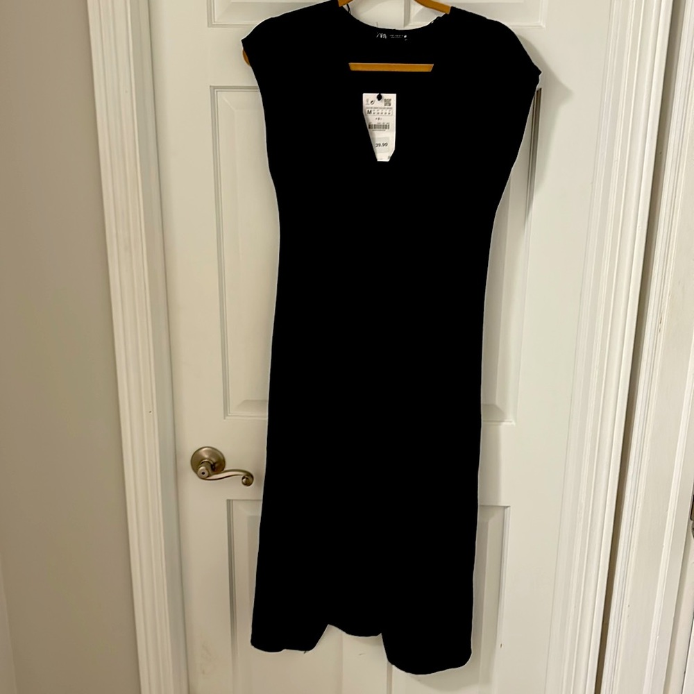 Zara black dress NWT